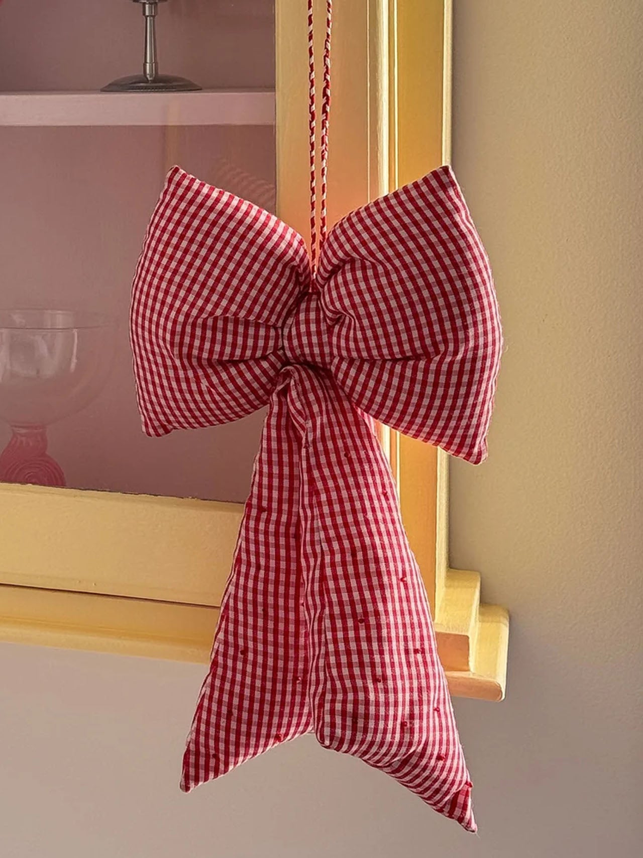 Bow Decoration