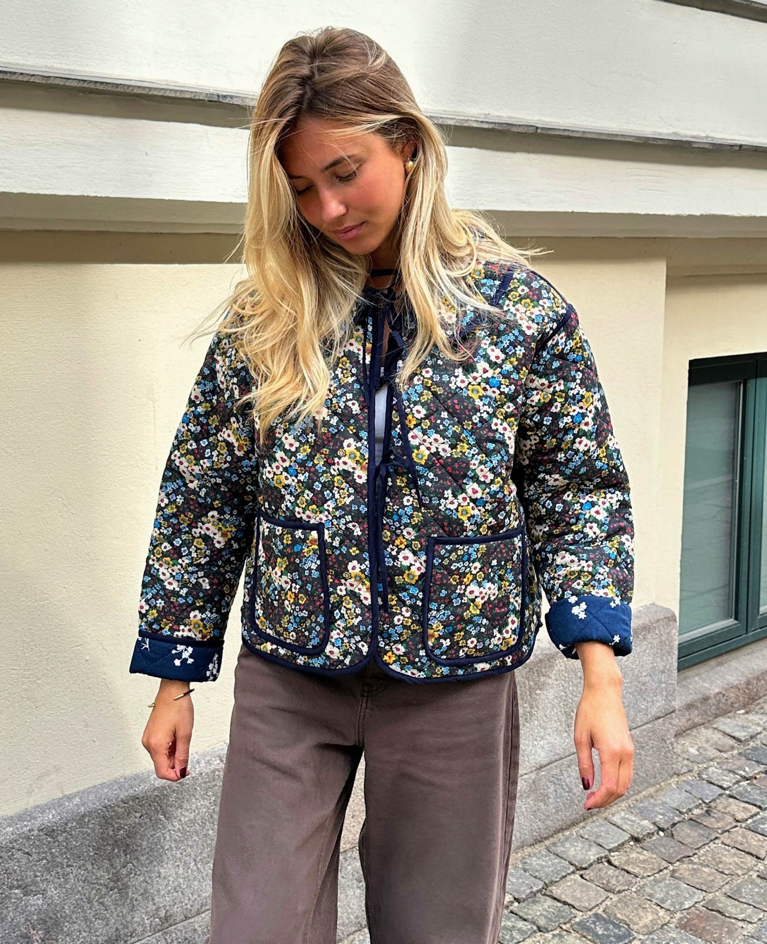 Daniella Jacket - Wine Ditsy