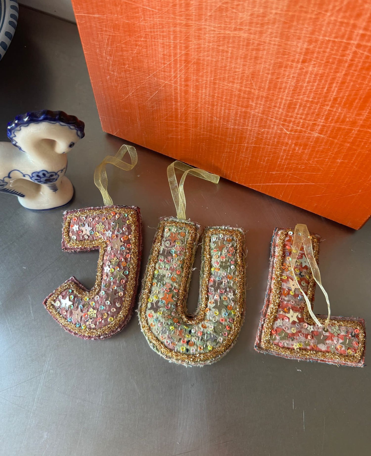 Alphabet Ornament - U