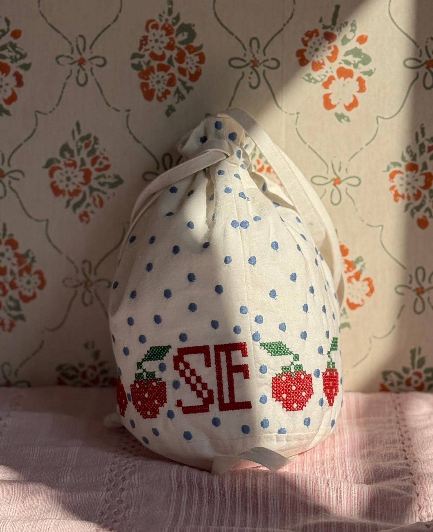 Babba Drawstring Bag - Off White