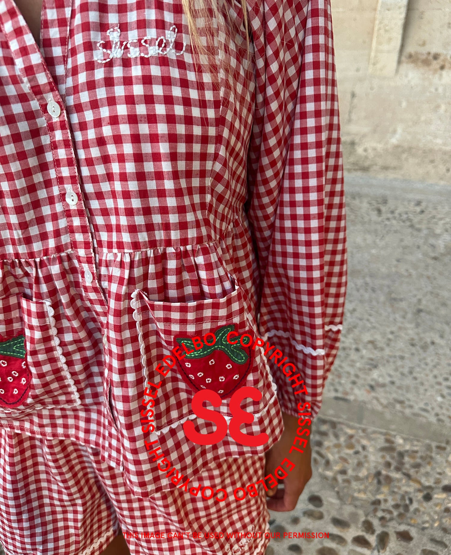 Bobbie Top - Red Checks