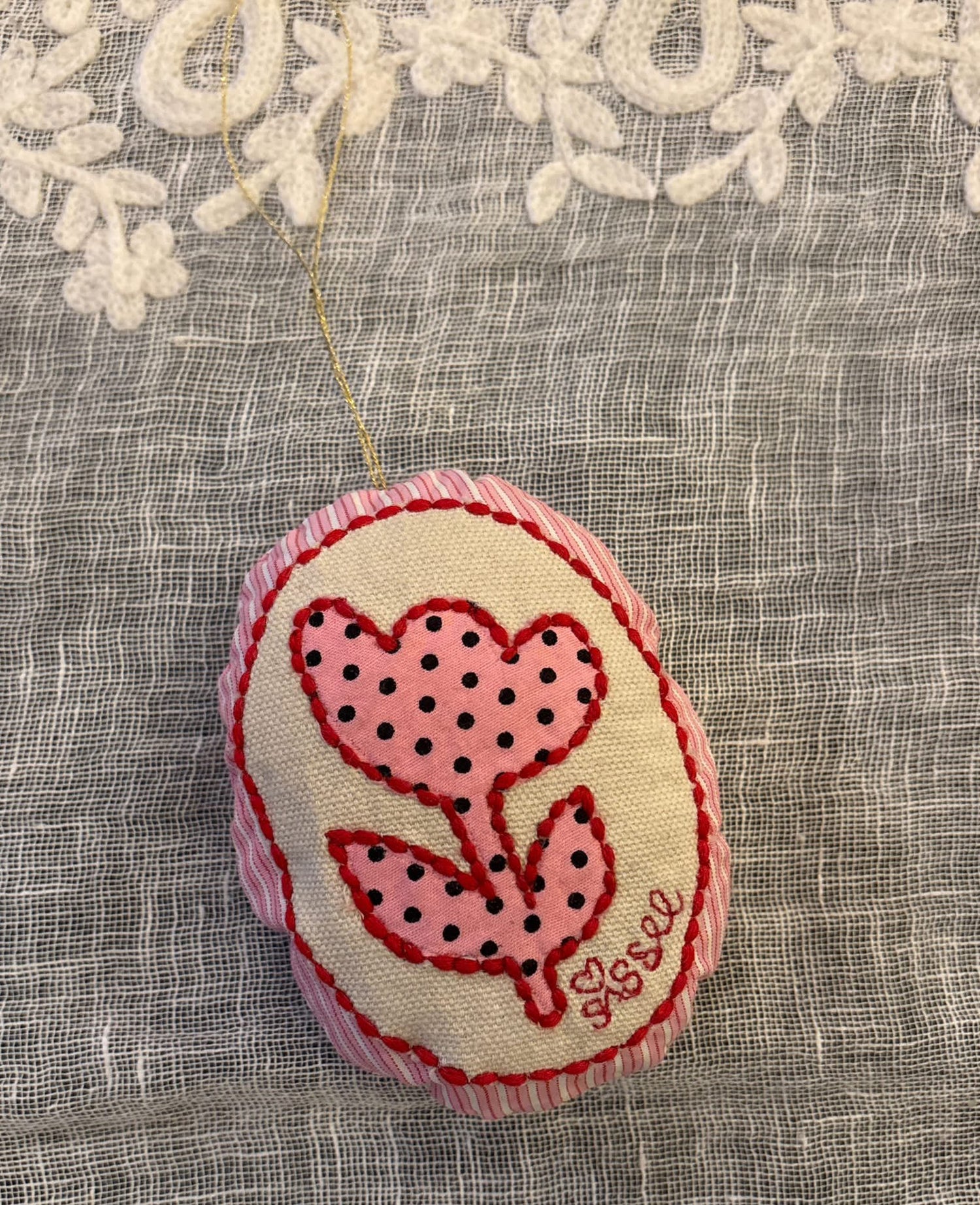 Vera Easter Egg Ornament - Dot Pink