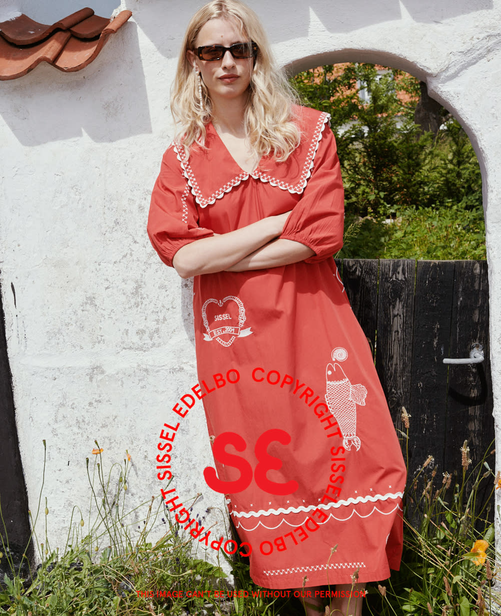 Sonya Dress - Red