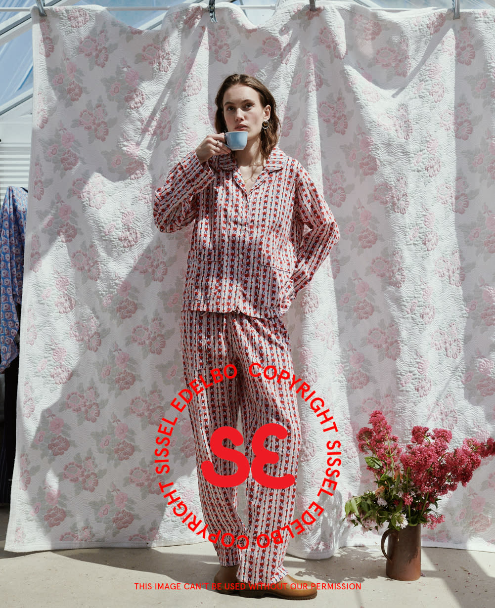 Nuit Pyjamas Set - Red Flower