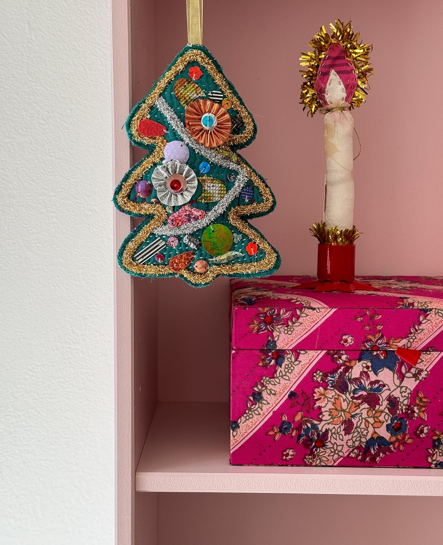 Glitter Tree Ornament - Handpicked