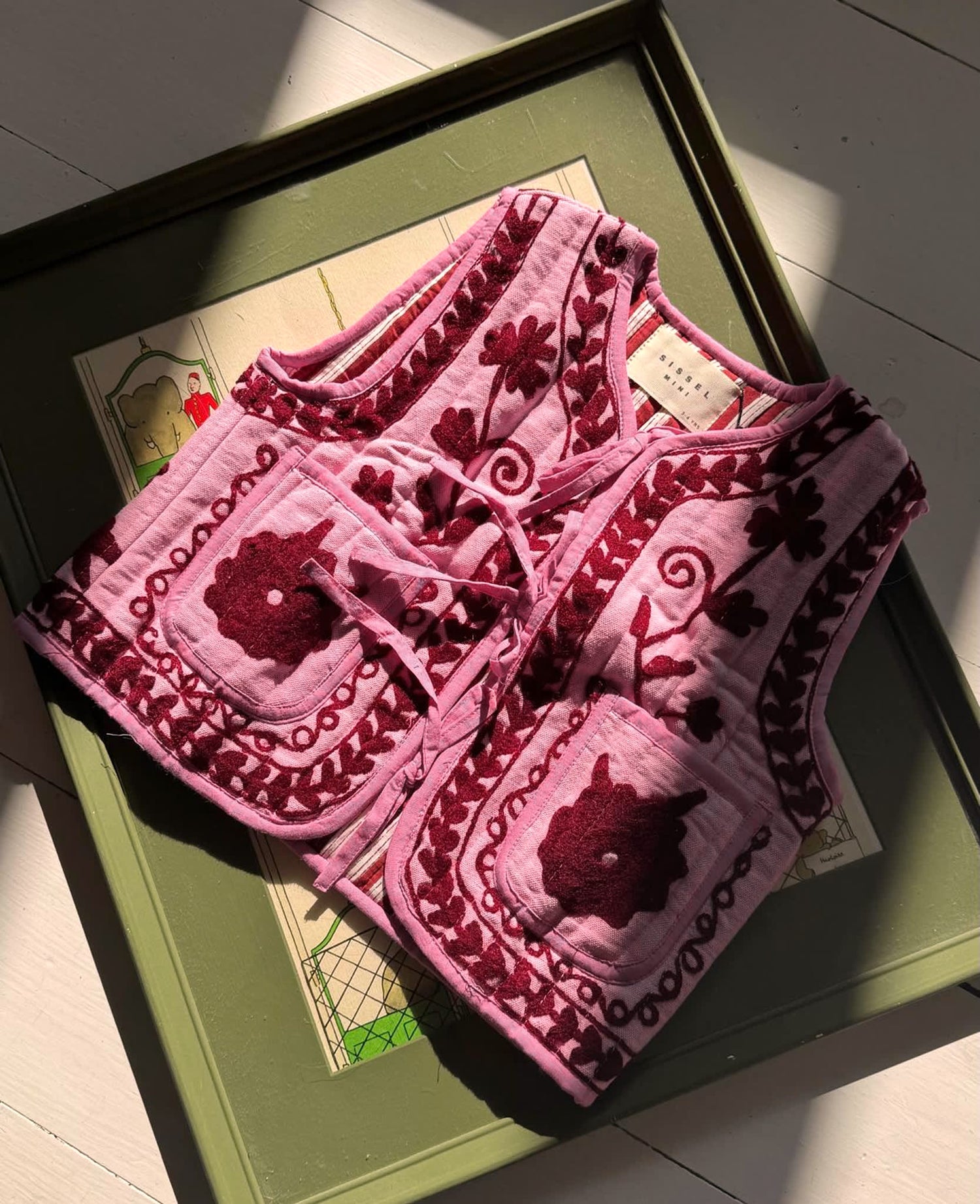 Honey MINI Vest - Burgundy