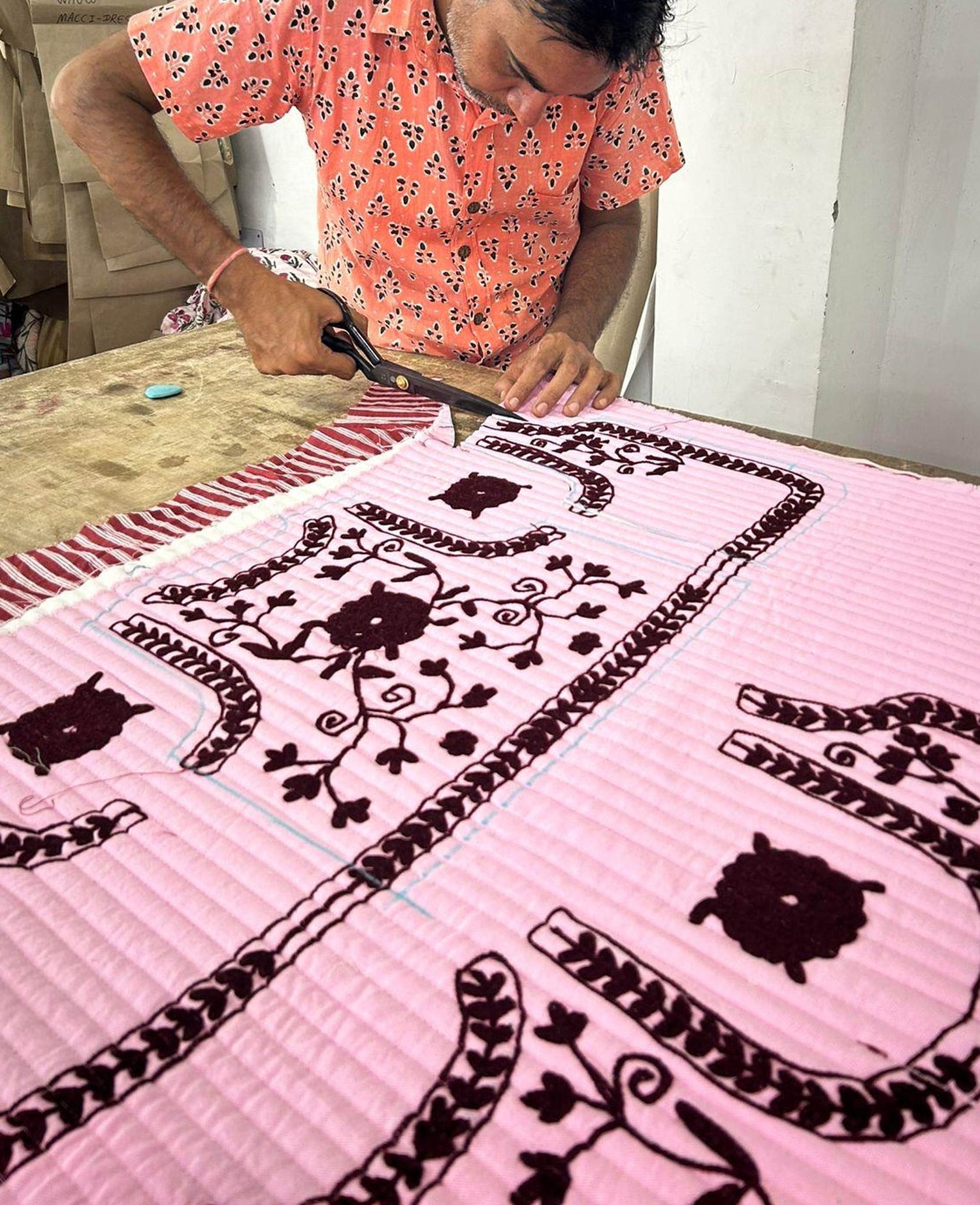 Honey MINI Vest - Burgundy