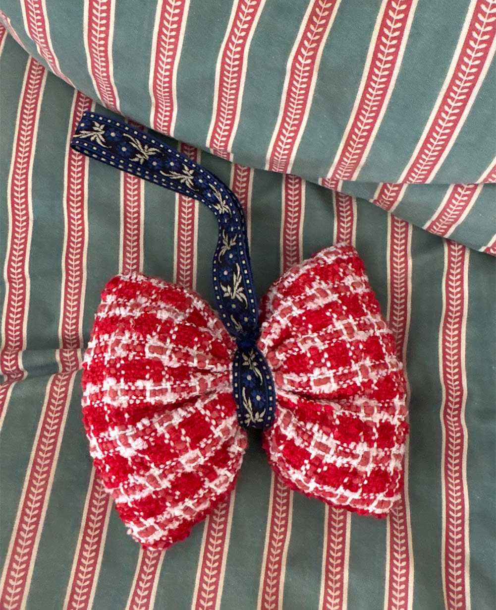 Boucle Bow Ornament - Red
