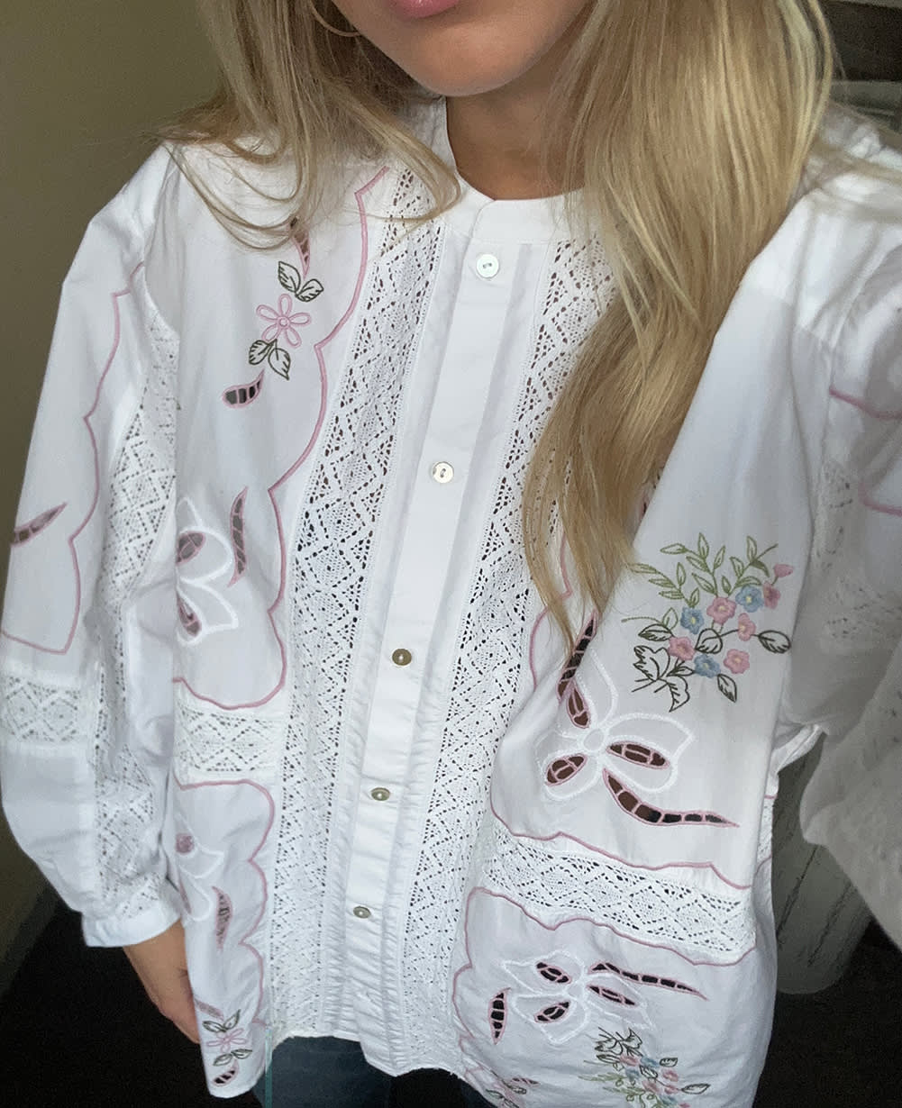 Sada Shirt - White Pastel
