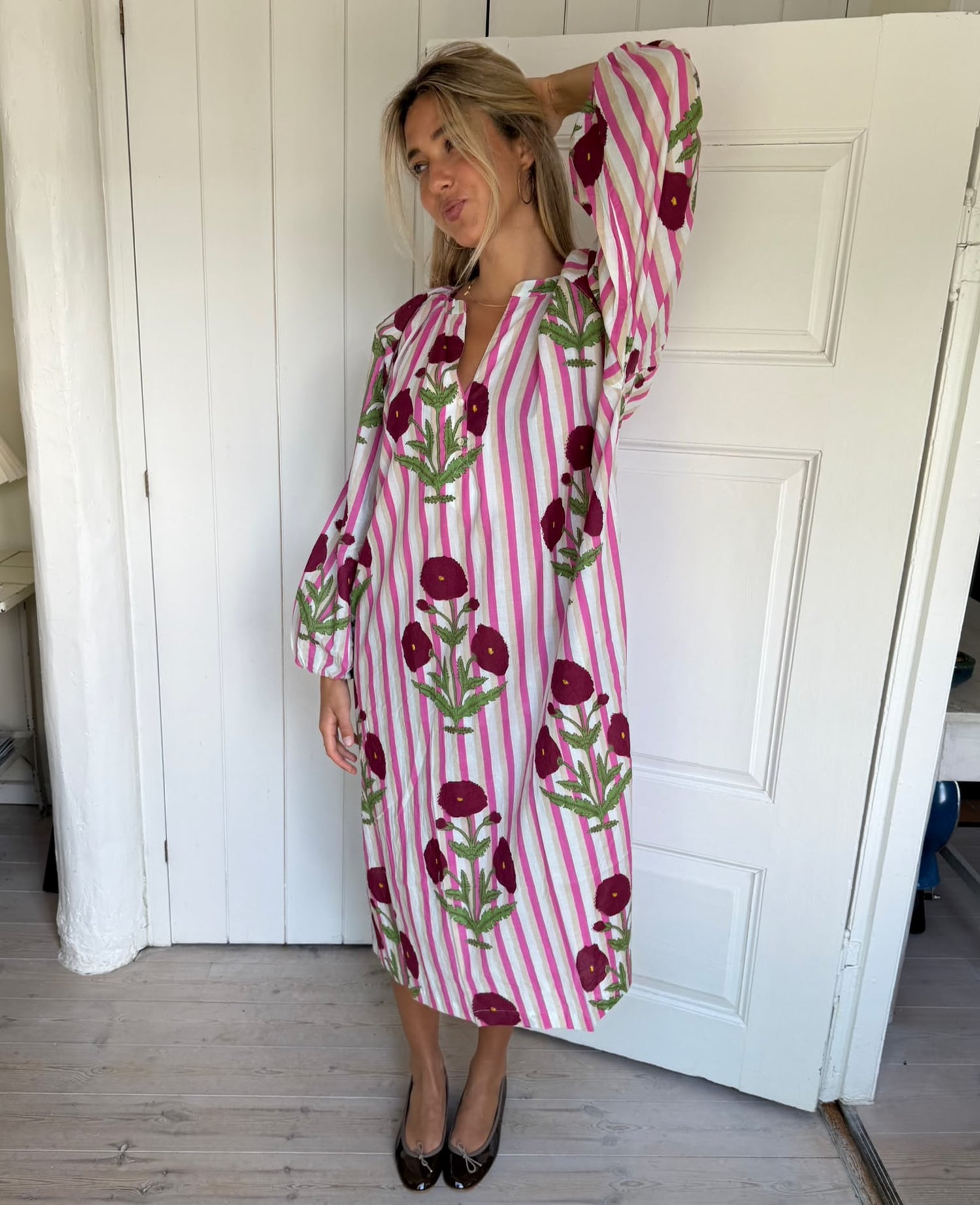 Lara Dress - Poppy Rose