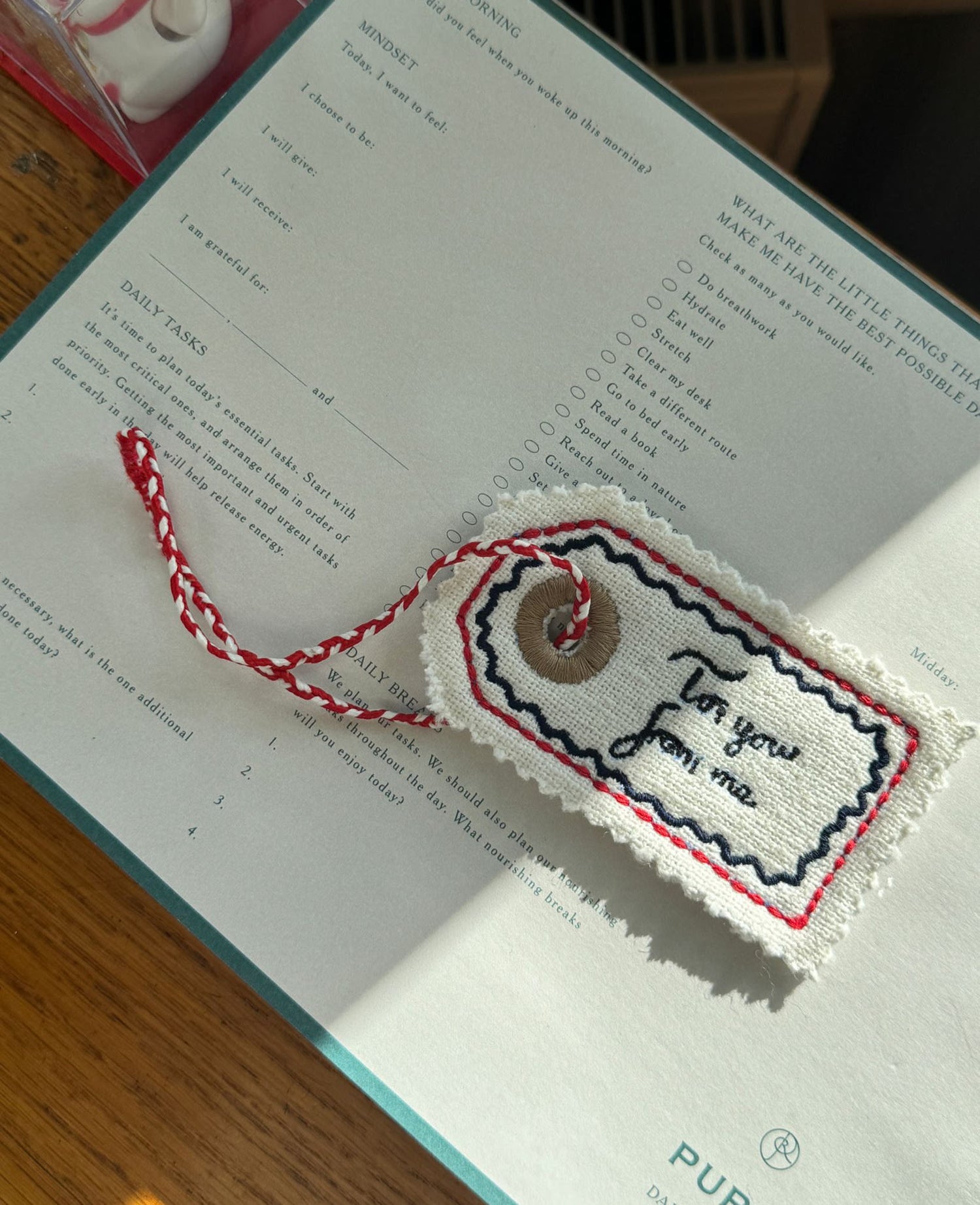 Manilla Tag Ornament - Snow