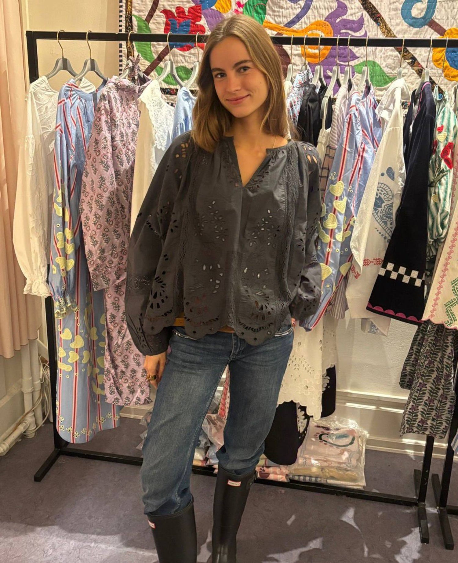 Mila Top - Almost Black