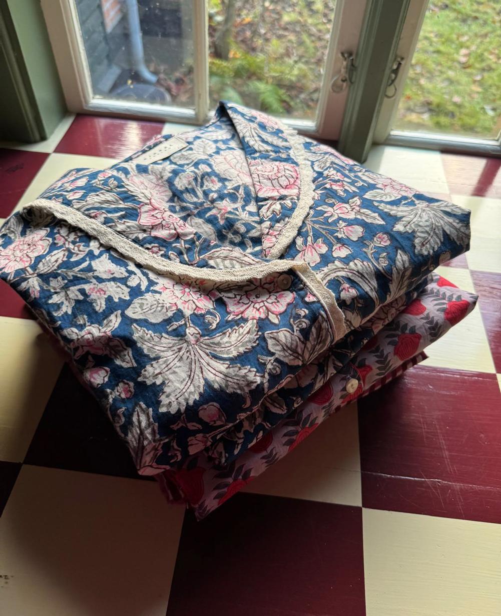 Neva Pyjamas Set - Blue Blossom