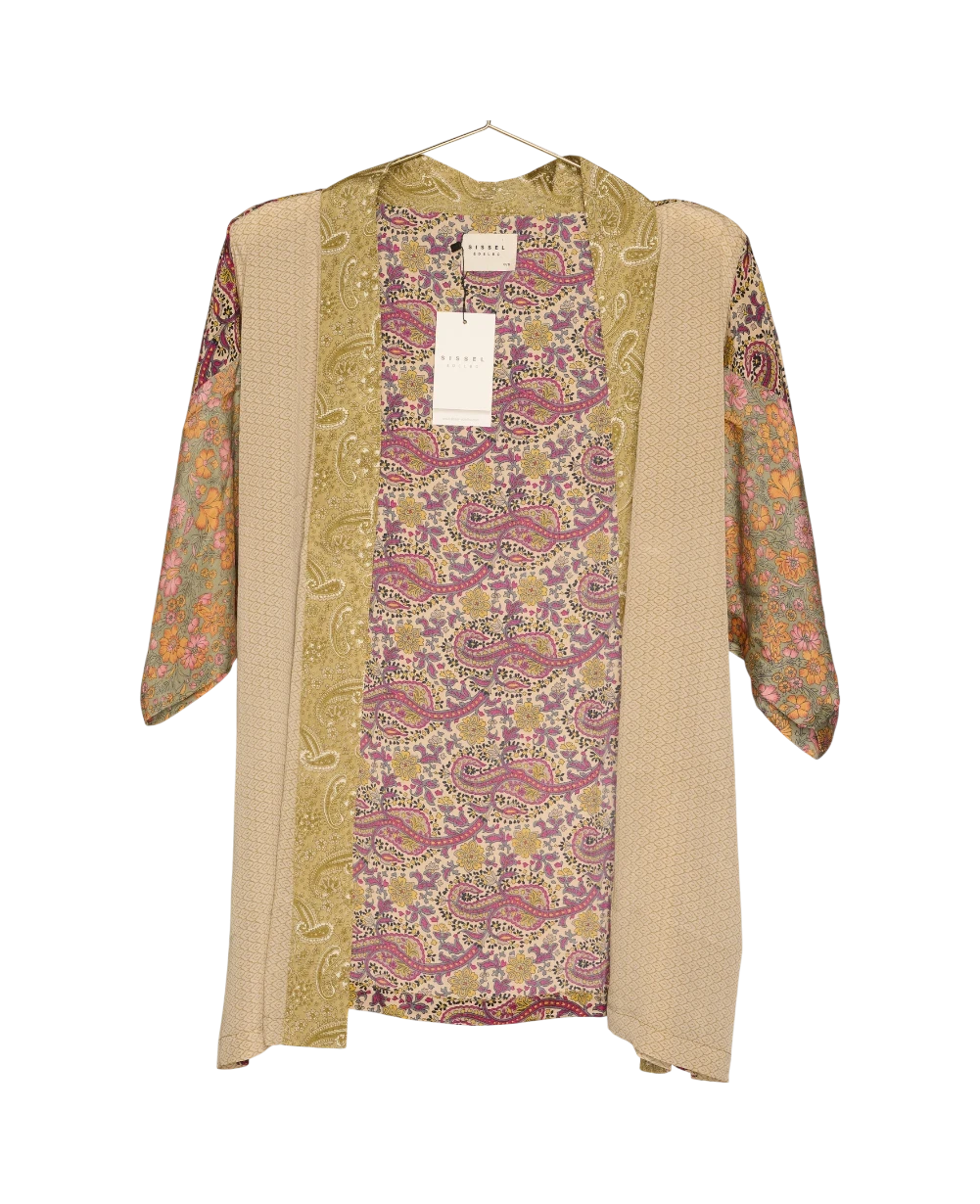Lotus Kimono - No. 670
