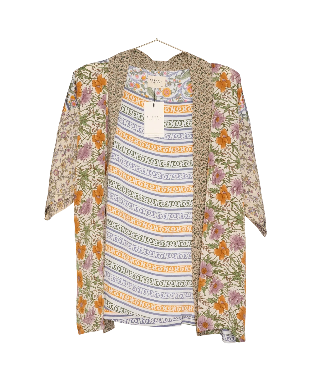 Lotus Kimono - No. 672