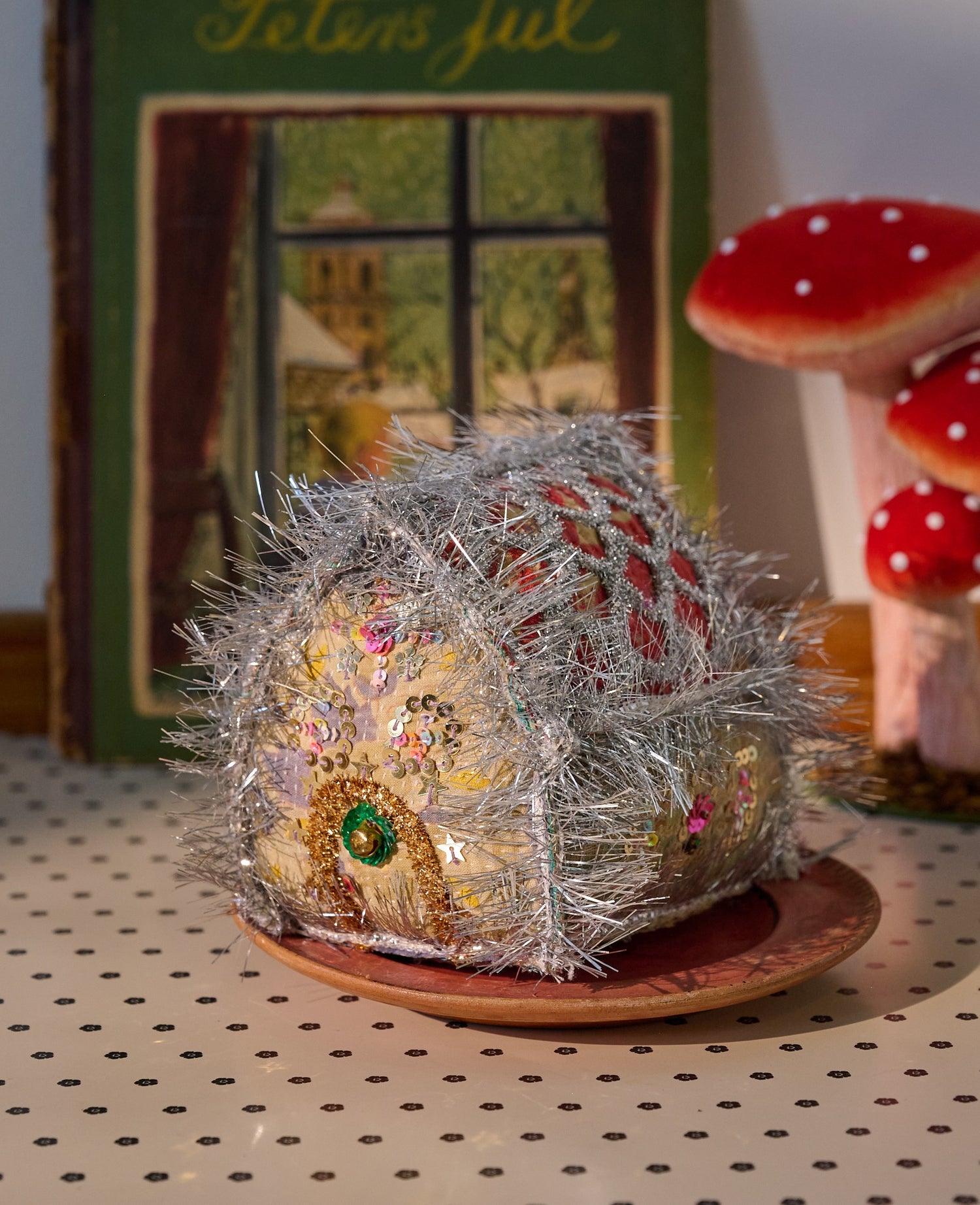 Gingerbread House - MEDIUM - No. 175