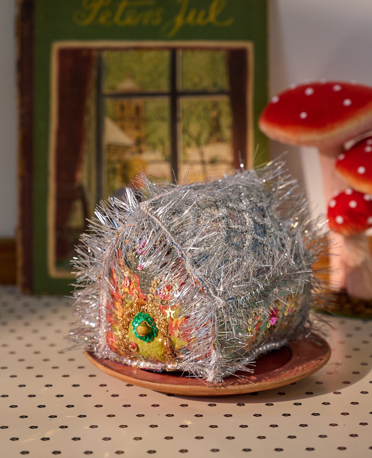 Gingerbread House - MEDIUM - No. 235