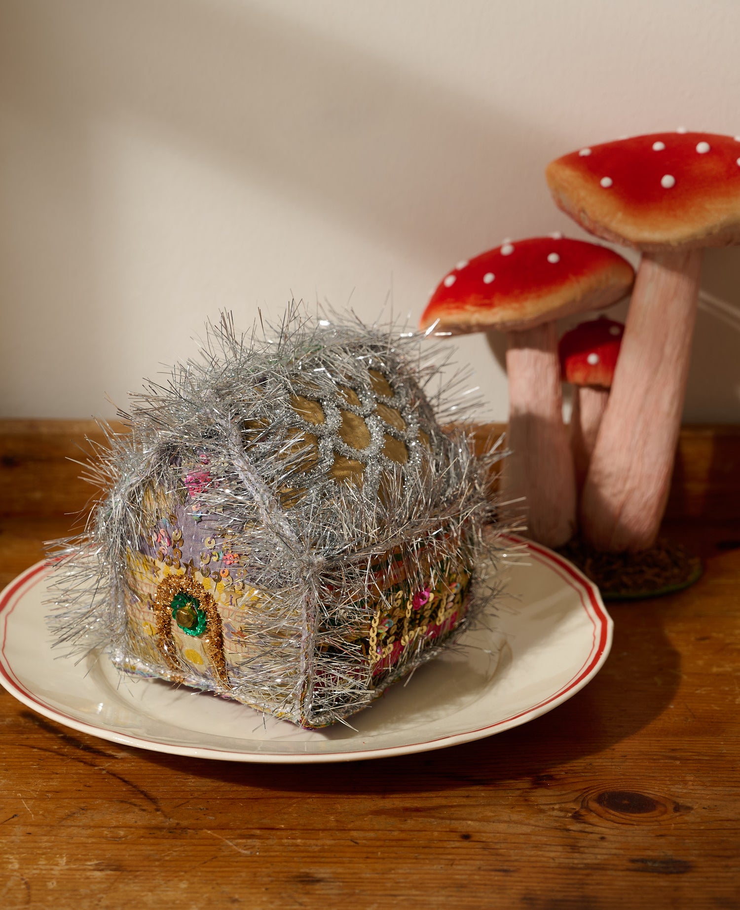 Gingerbread House - MEDIUM - No. 263