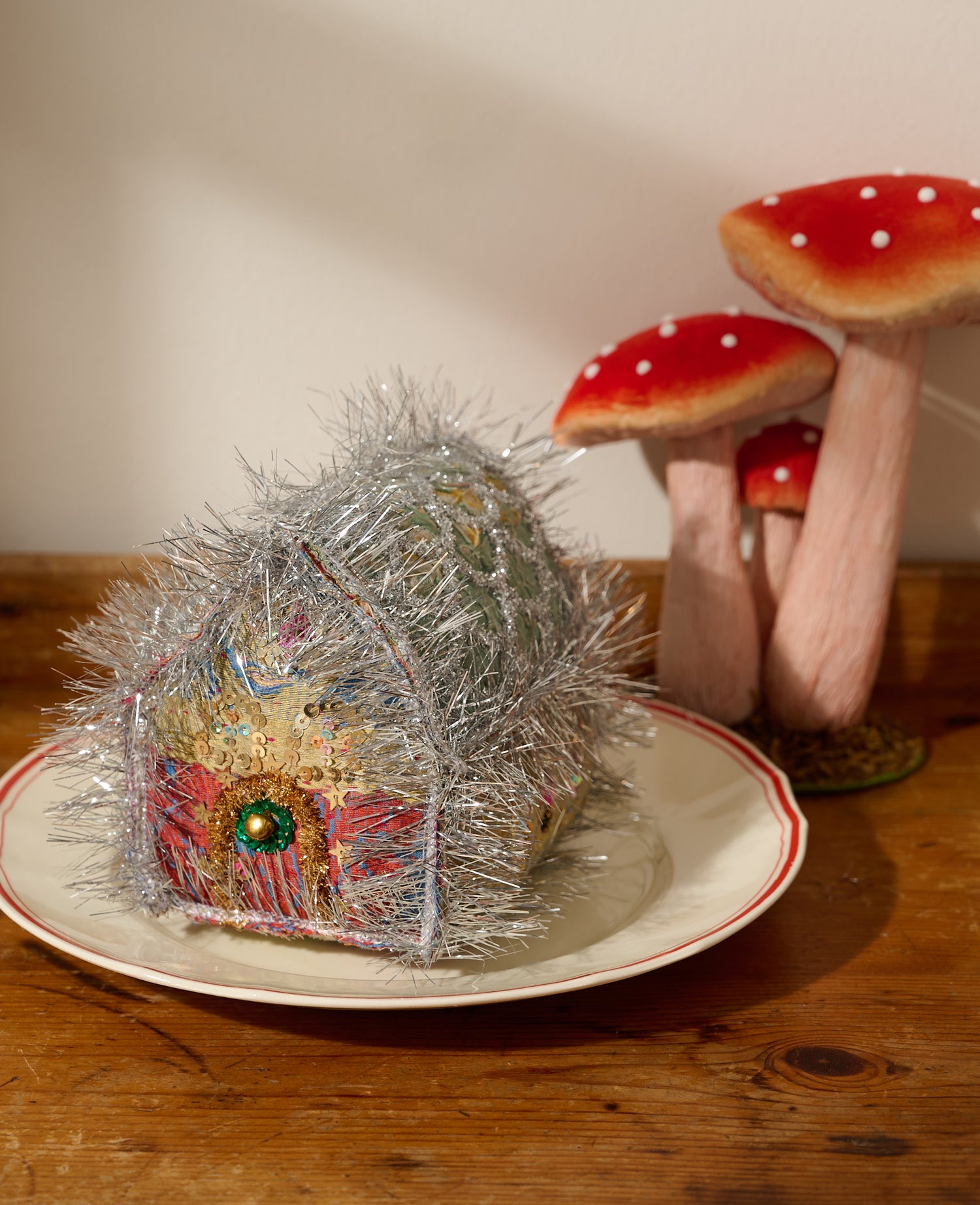 Gingerbread House - MEDIUM - No. 285