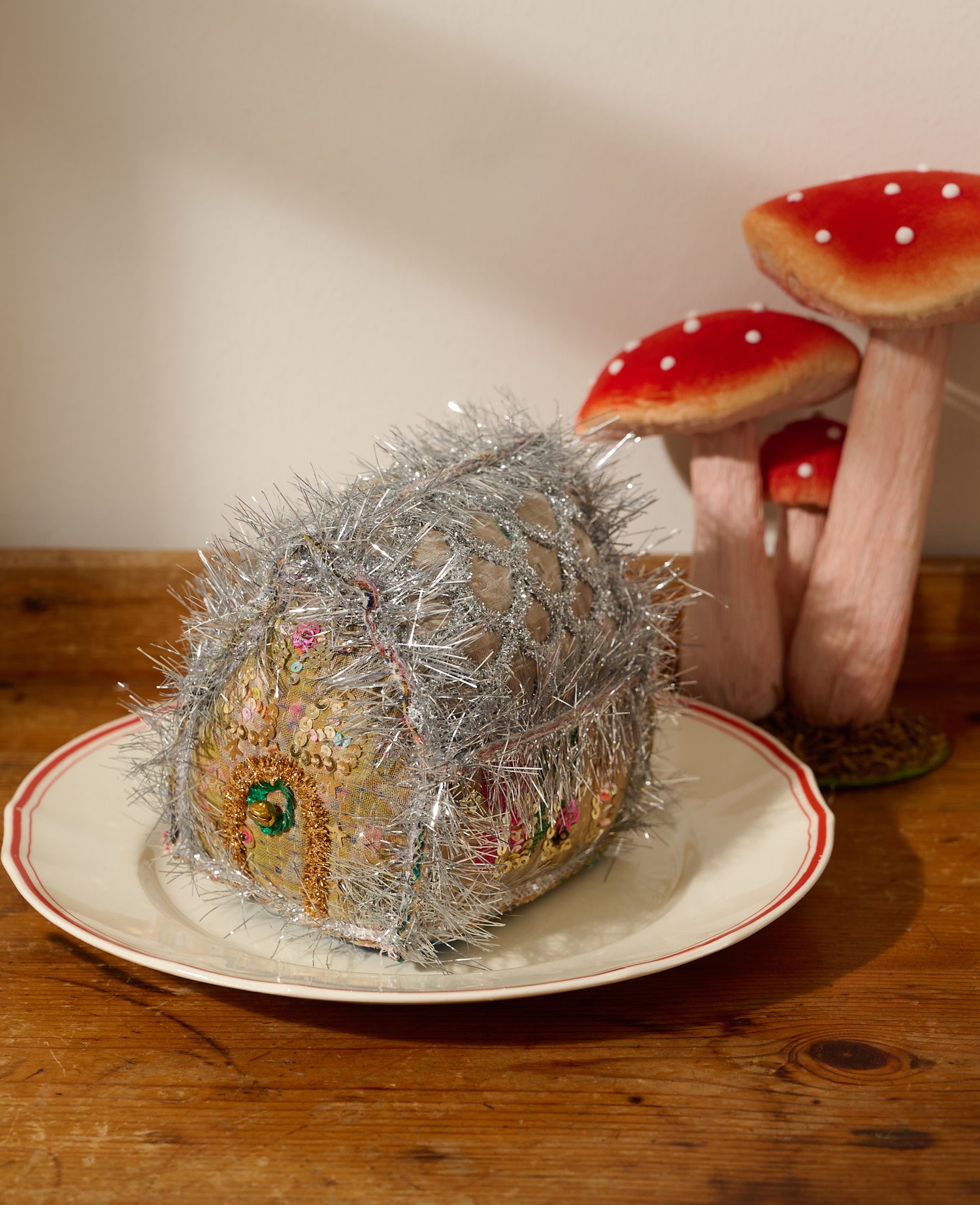 Gingerbread House - MEDIUM - No. 305