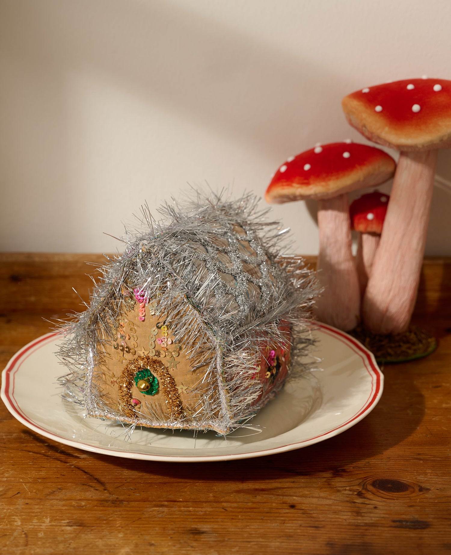 Gingerbread House - MEDIUM - No. 311