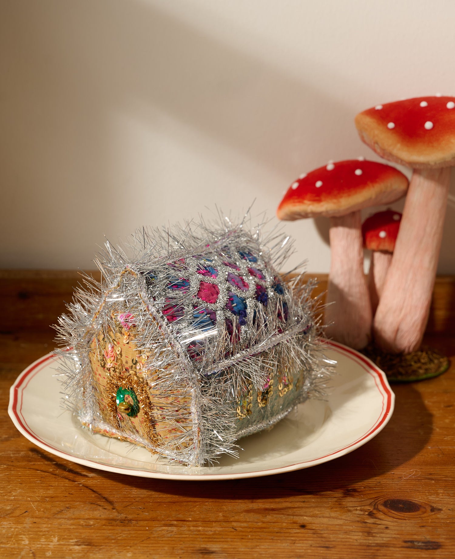 Gingerbread House - MEDIUM - No. 496