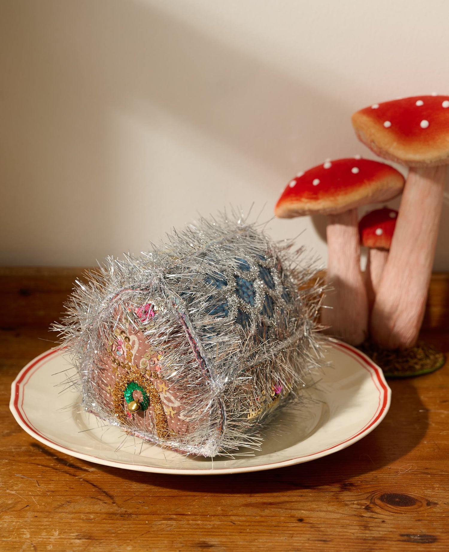 Gingerbread House - MEDIUM - No. 524