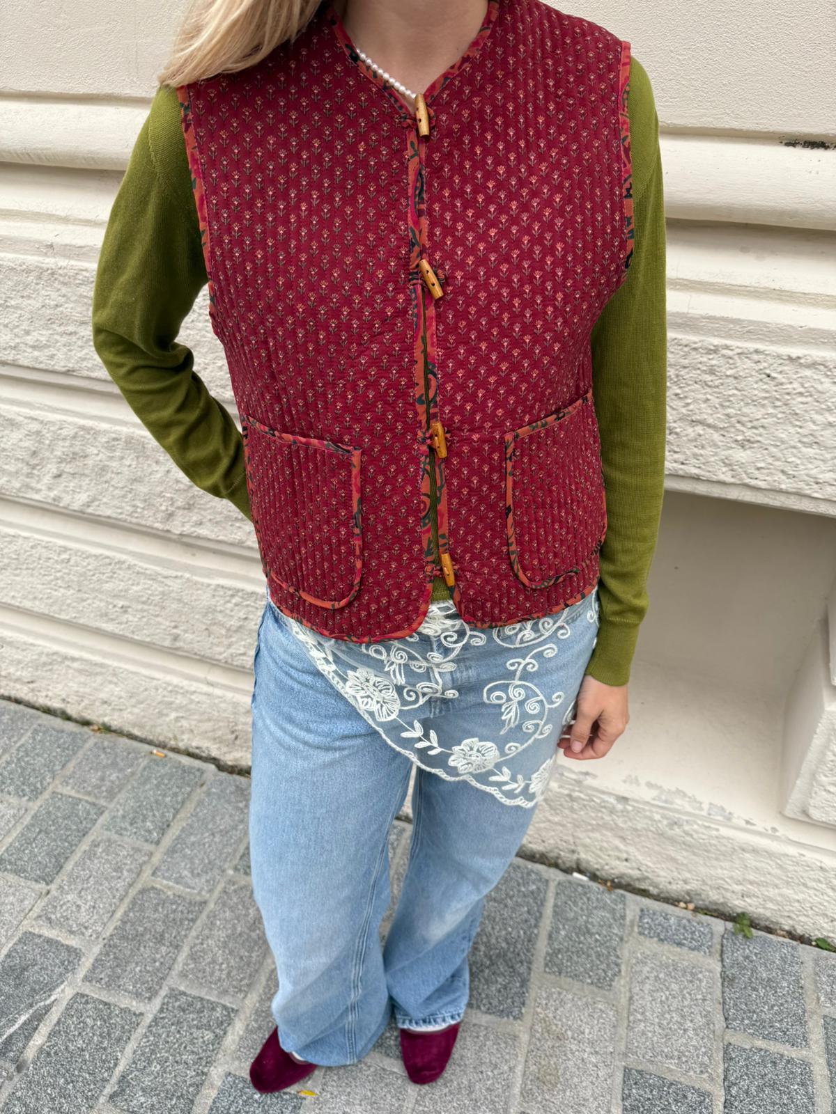 Amalie SILK Vest - No. 159