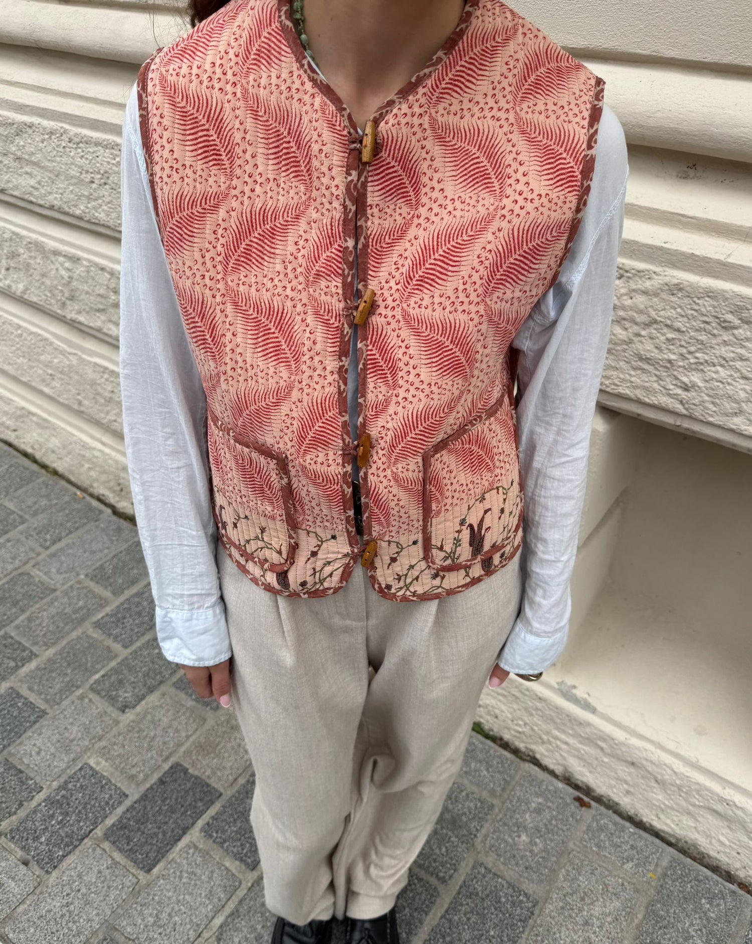 Amalie SILK Vest - No. 171