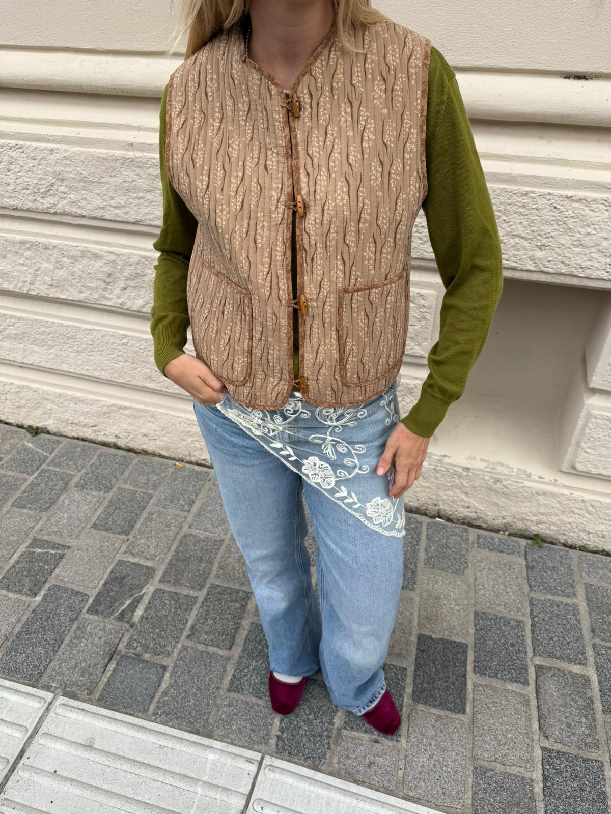 Amalie SILK Vest - No. 172