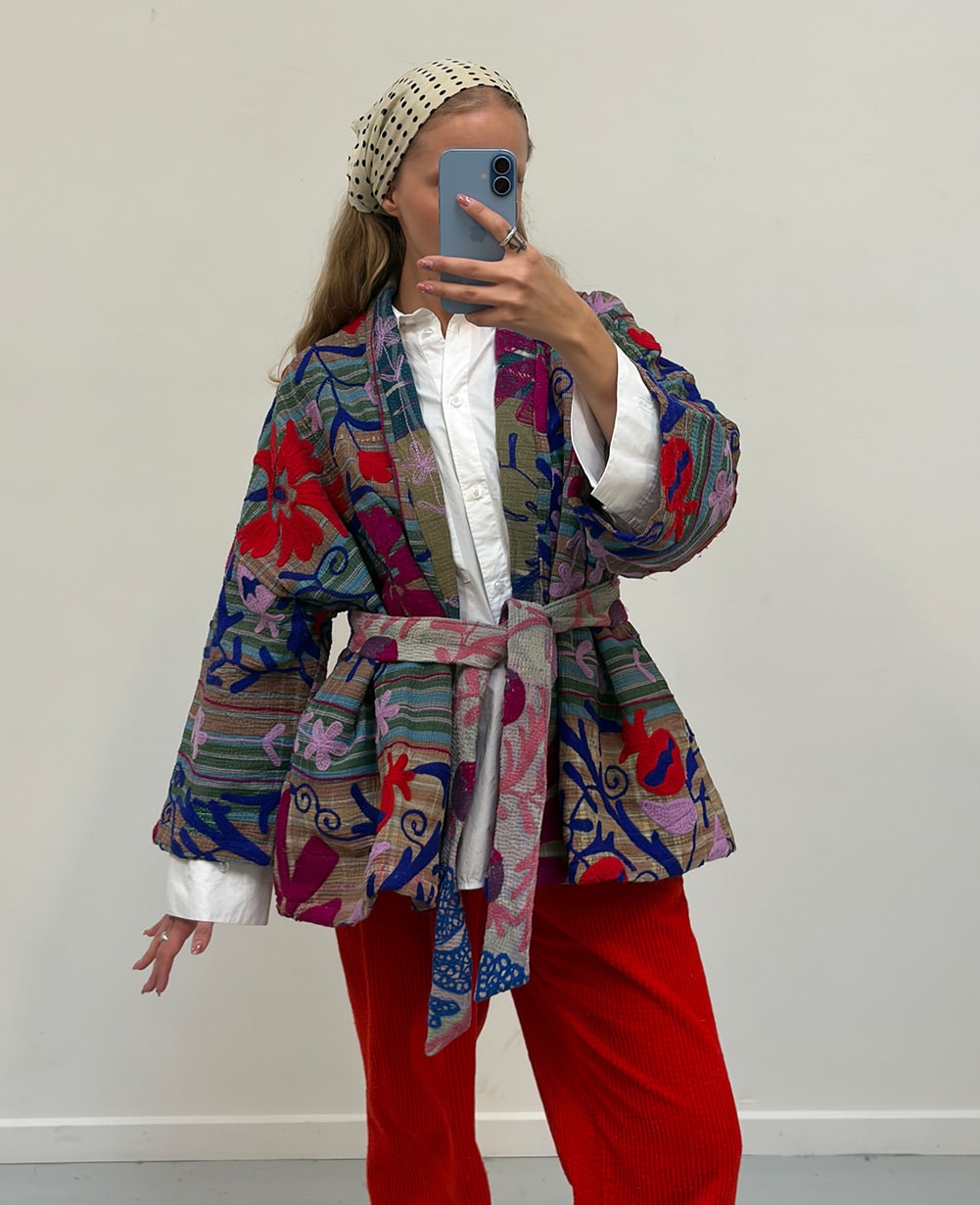 Bitten Jacket - No. 572