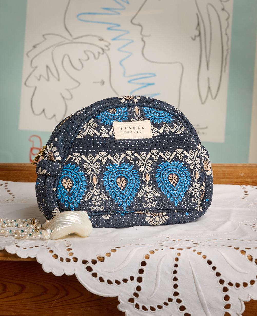 Savannah Cosmetic Bag - No. 302