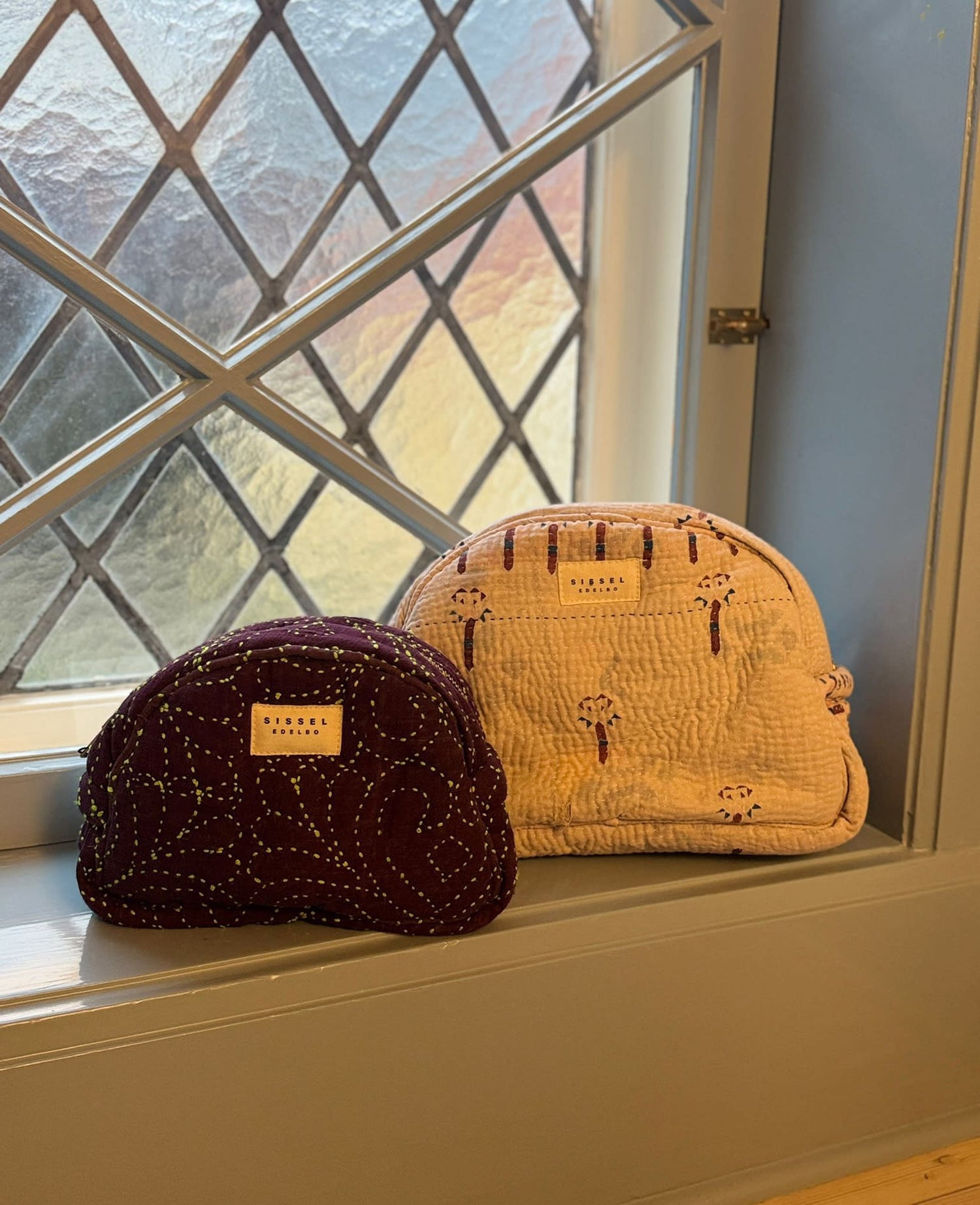 Karla Wash Bag - No. 119