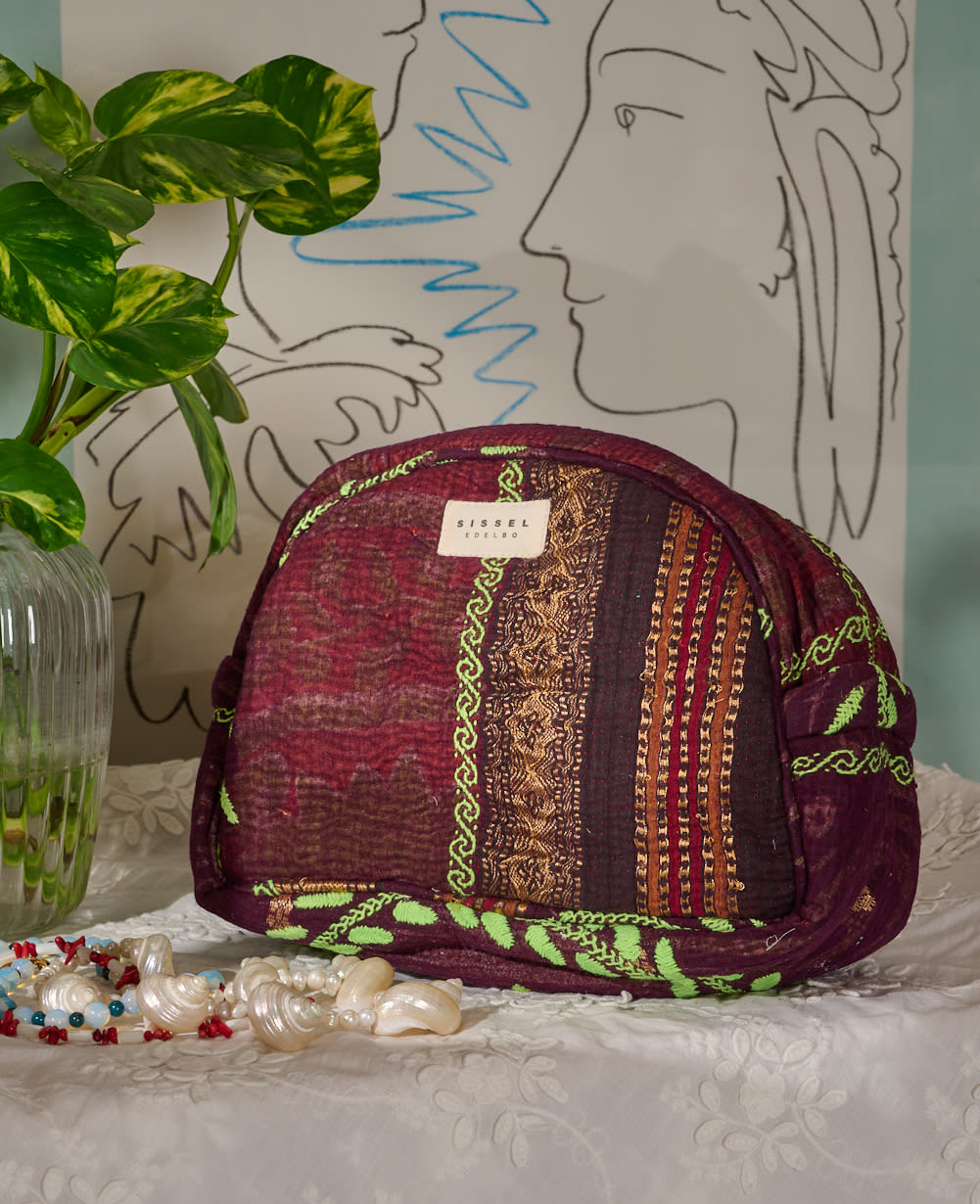Karla Wash Bag - No. 269