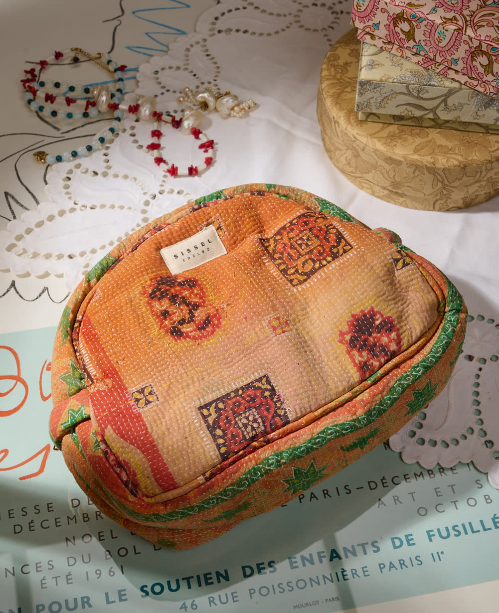 Karla Wash Bag - No. 313