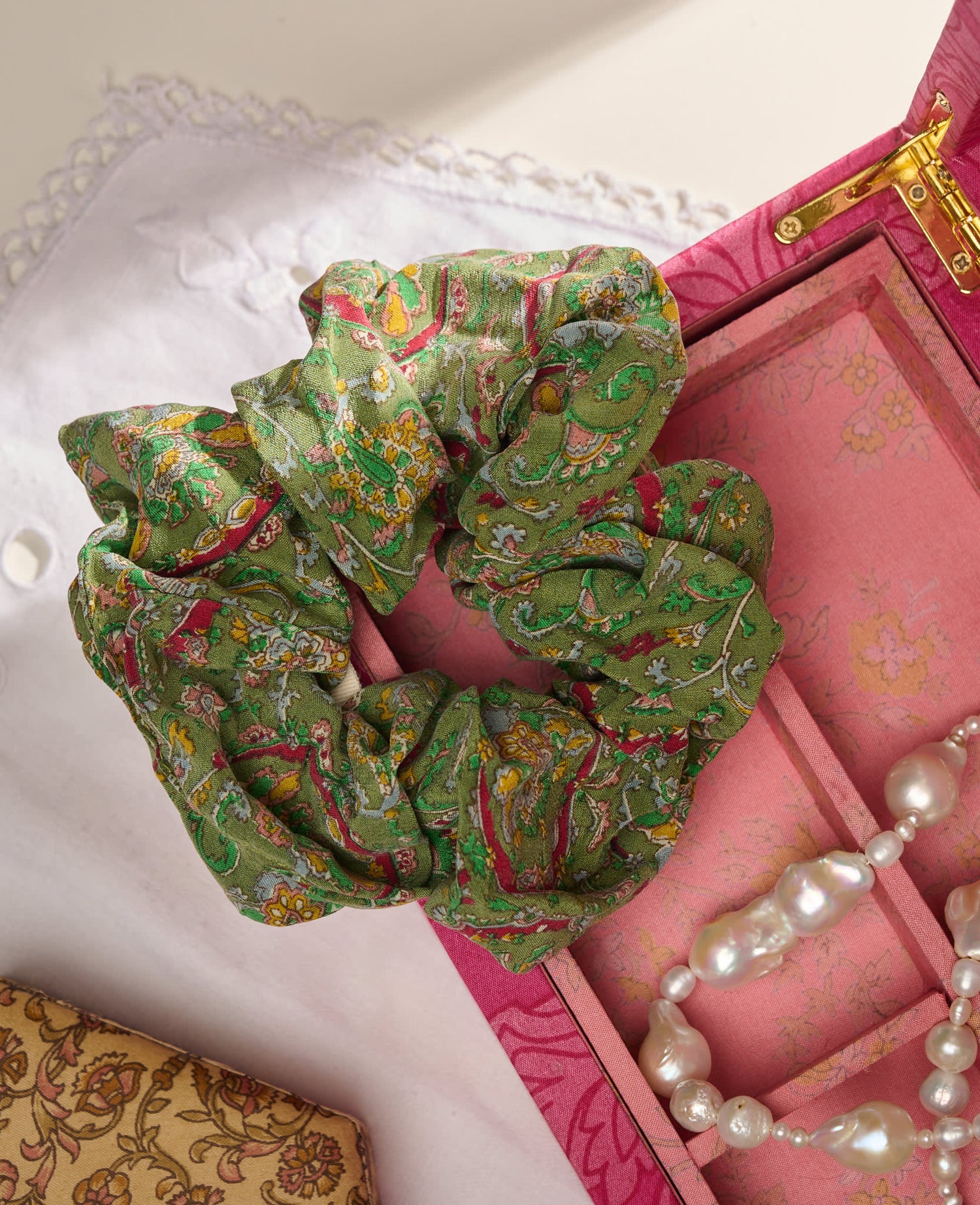 Meadow SILK Scrunchie - No. 66