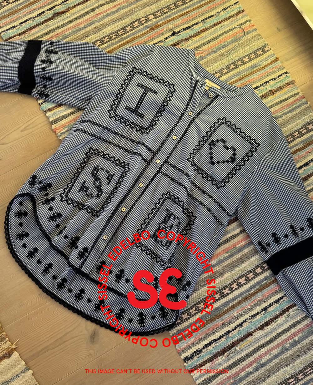 Sada Shirt - Petite Checks