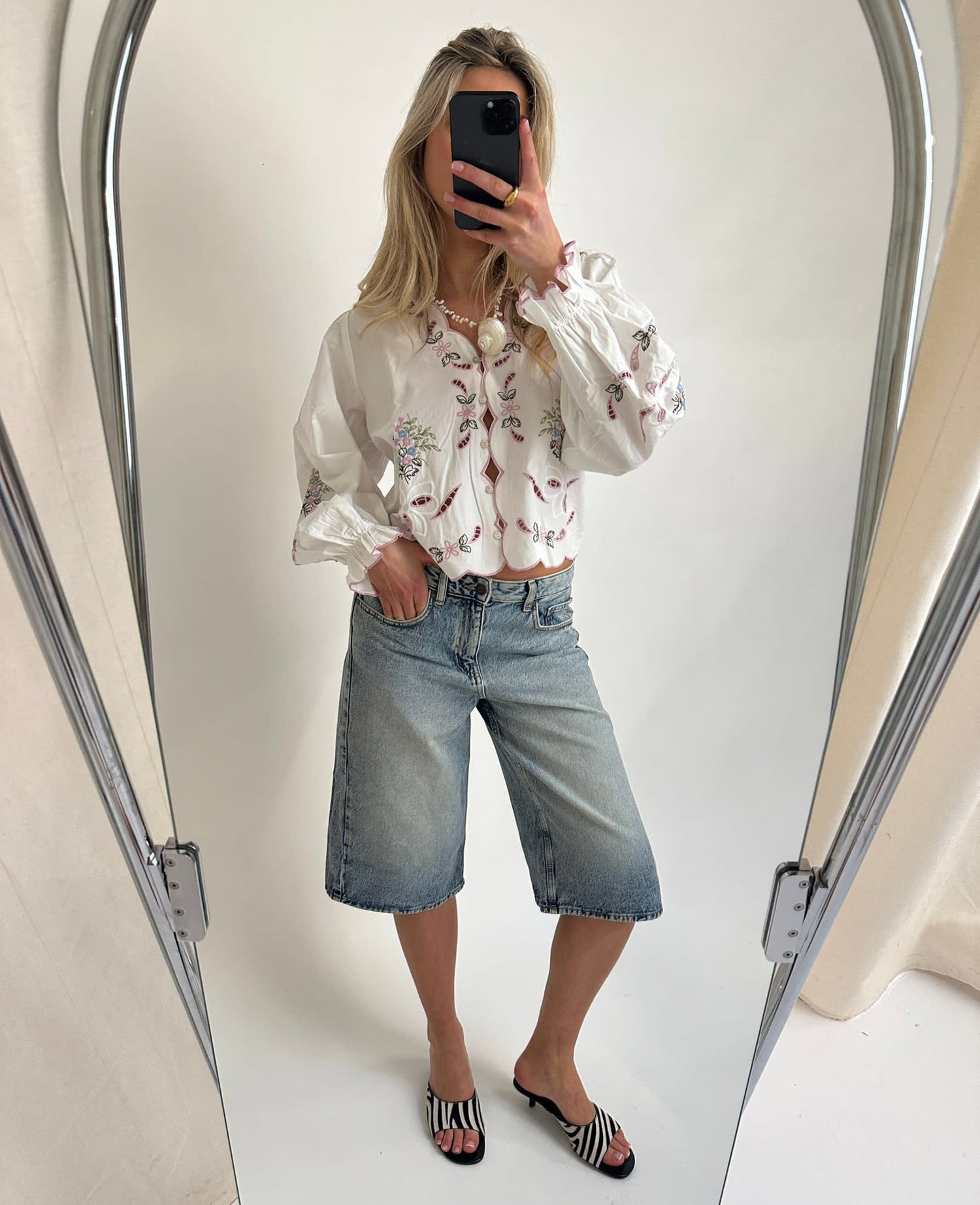 Sada Top - White Pastel