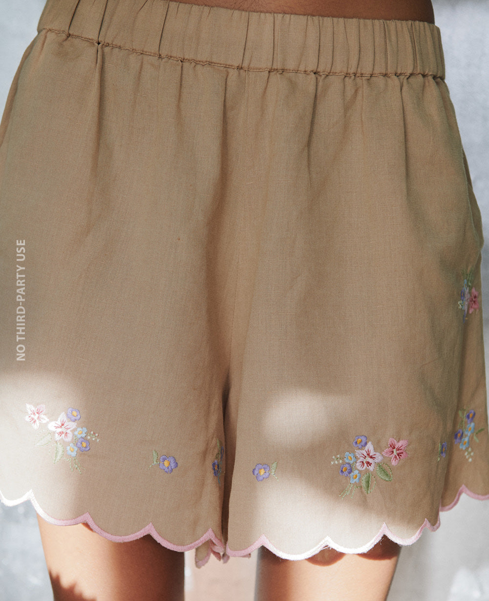 Bellisima Shorts - Light Hazel