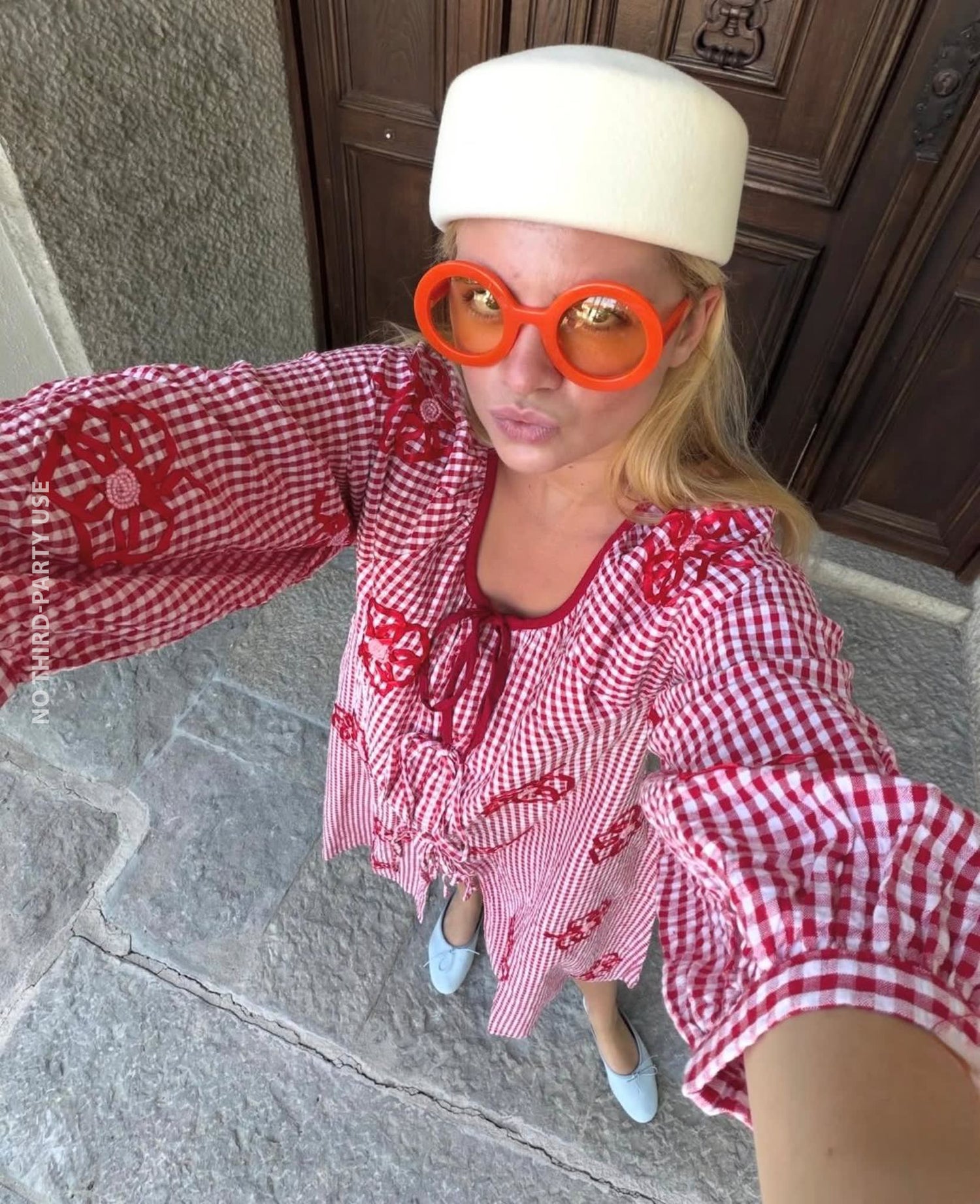 Sunny Top - Red Checks