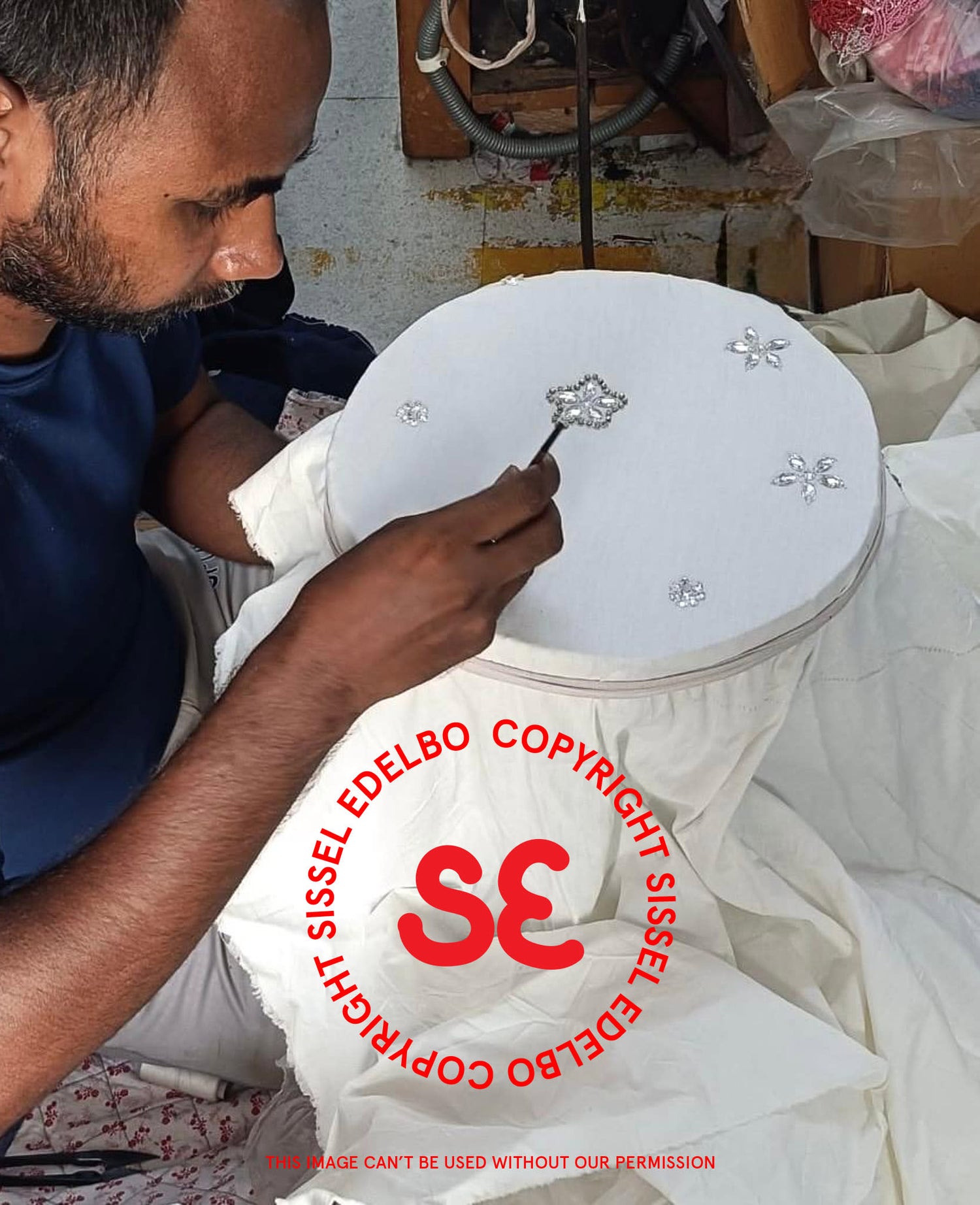 Terese Shirt - Snow White